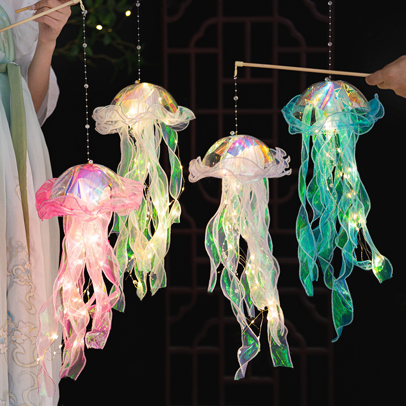 LED Jellyfish Hanging Lantern – Iridescent Handheld Light-Up Decoration