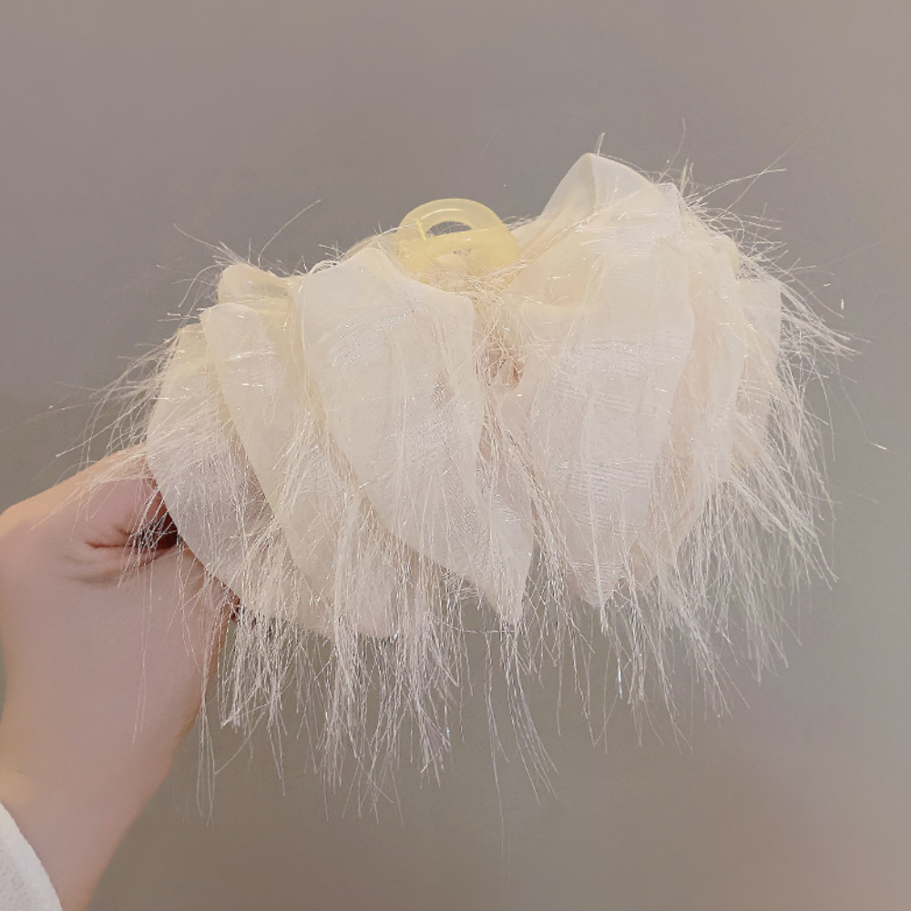 Elegant Feather Hair Claw Clip – Luxury Bowknot Shark Clip for Chic Updos