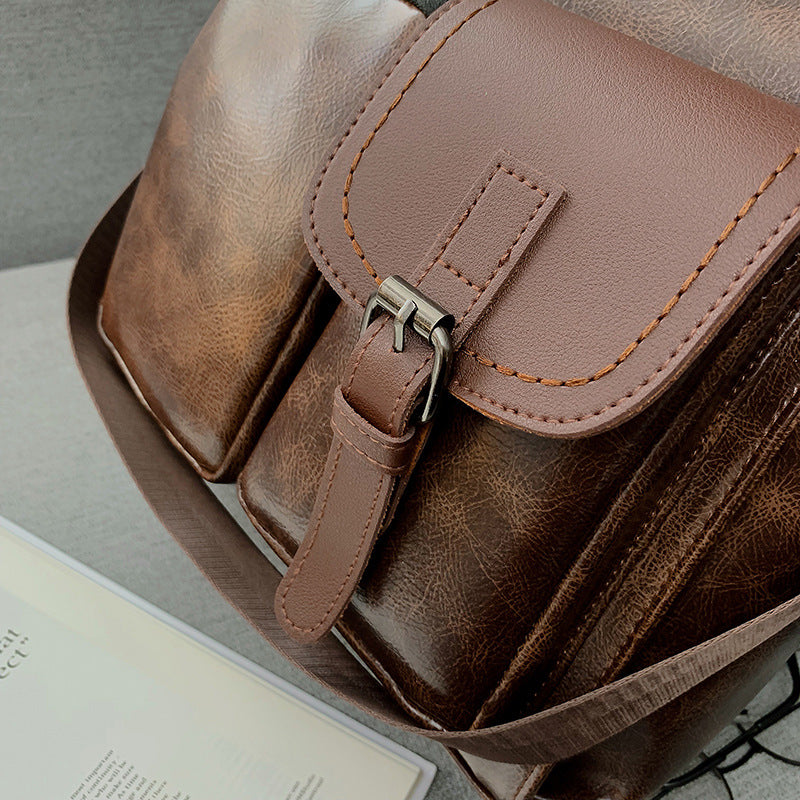 Vintage-Style Vegan Leather Backpack – Chic & Spacious Women’s Shoulder Bag