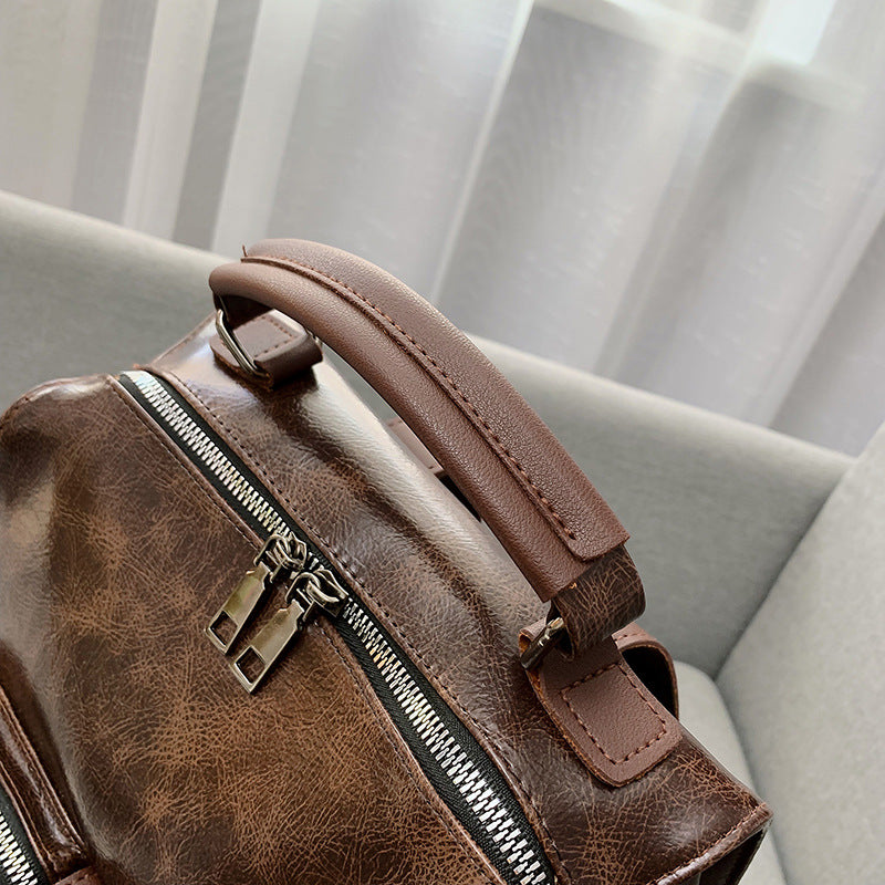 Vintage-Style Vegan Leather Backpack – Chic & Spacious Women’s Shoulder Bag
