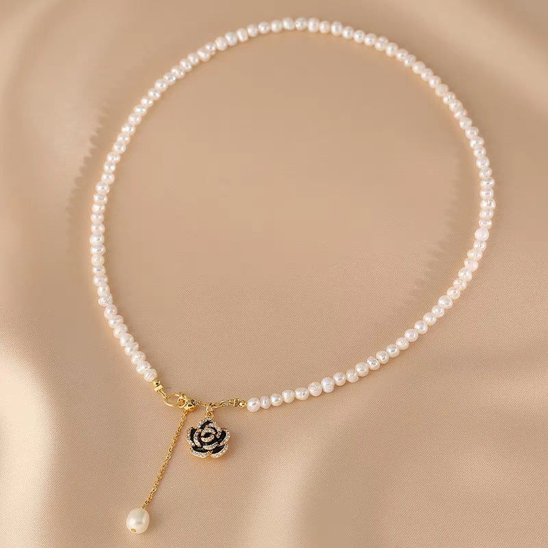 Adjustable Freshwater Pearl Necklace with Camellia Pendant – Elegant French Vintage Style