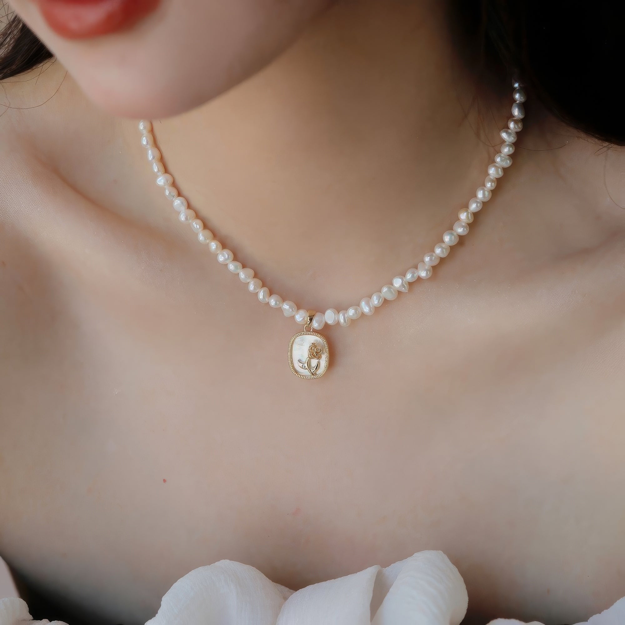 Baroque Freshwater Pearl Necklace with Rose Pendant