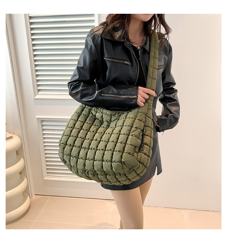 Casual Large-Capacity Soft Bubble Bag 2025 New Trendy Versatile Shoulder & Crossbody Tote Bag